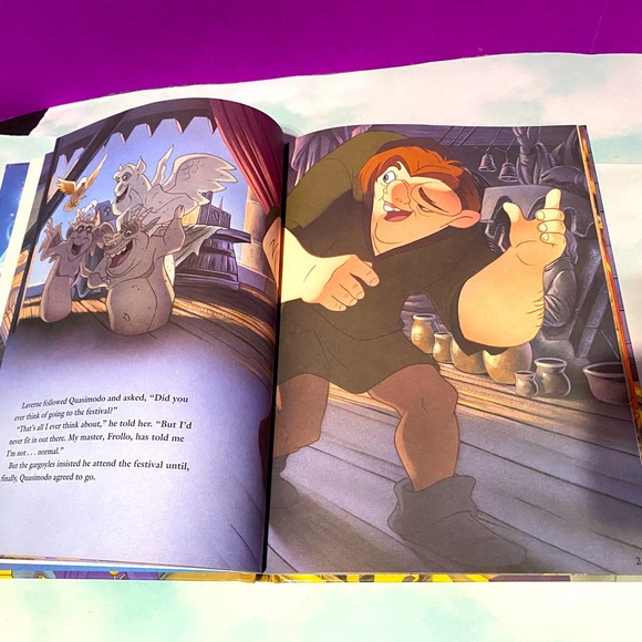 DISNEY’S NWT VINTAGE 1996 THE HUNCHBACK OF NOTRE DAME HARDCOVER BOOK 96 PAGES - Picture 5 of 14